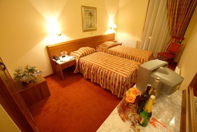 Hotel Dinara Livno Chambre photo