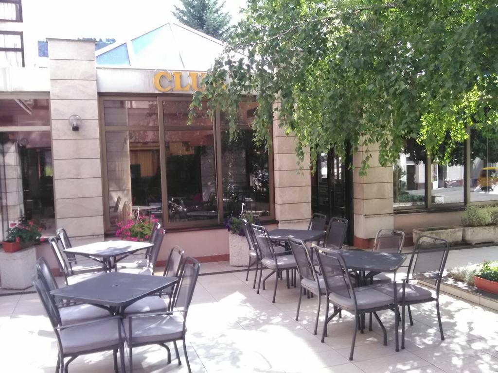 Hotel Dinara Livno Extérieur photo