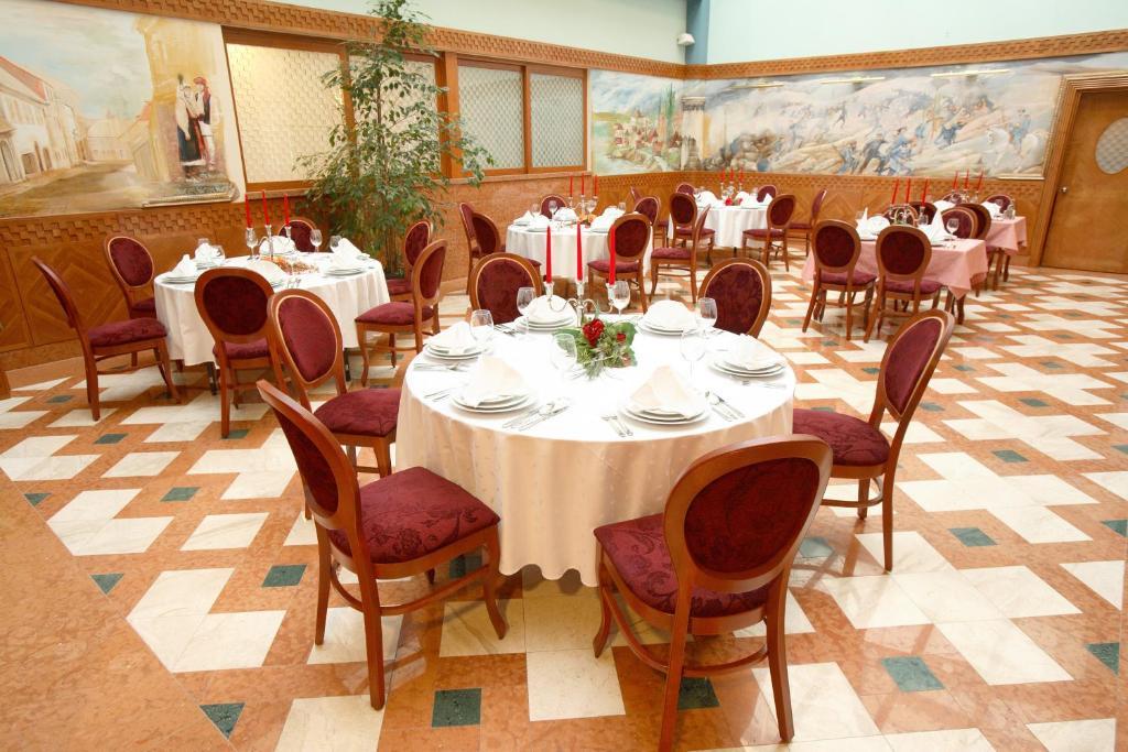 Hotel Dinara Livno Extérieur photo