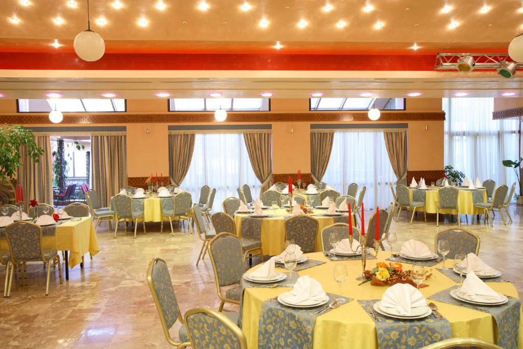 Hotel Dinara Livno Extérieur photo